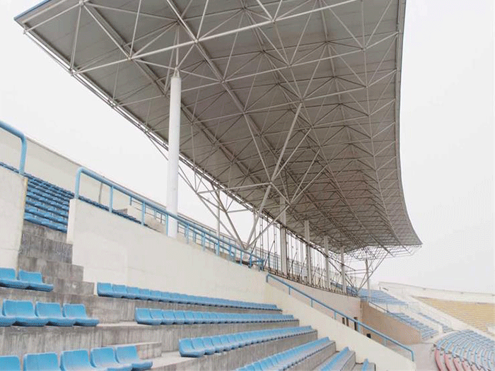 应城四小体育馆网架